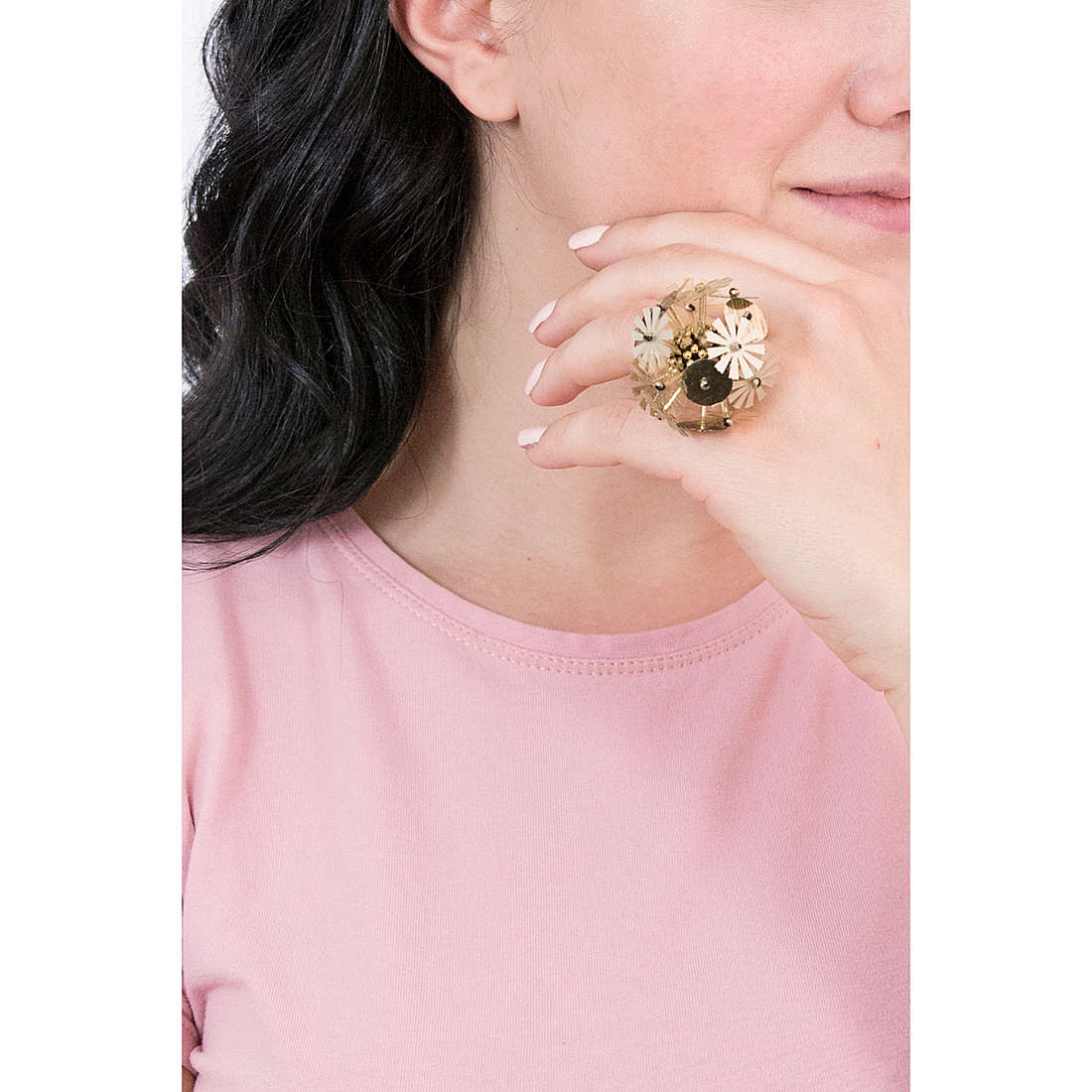 Ottaviani anelli donna 500349A indosso