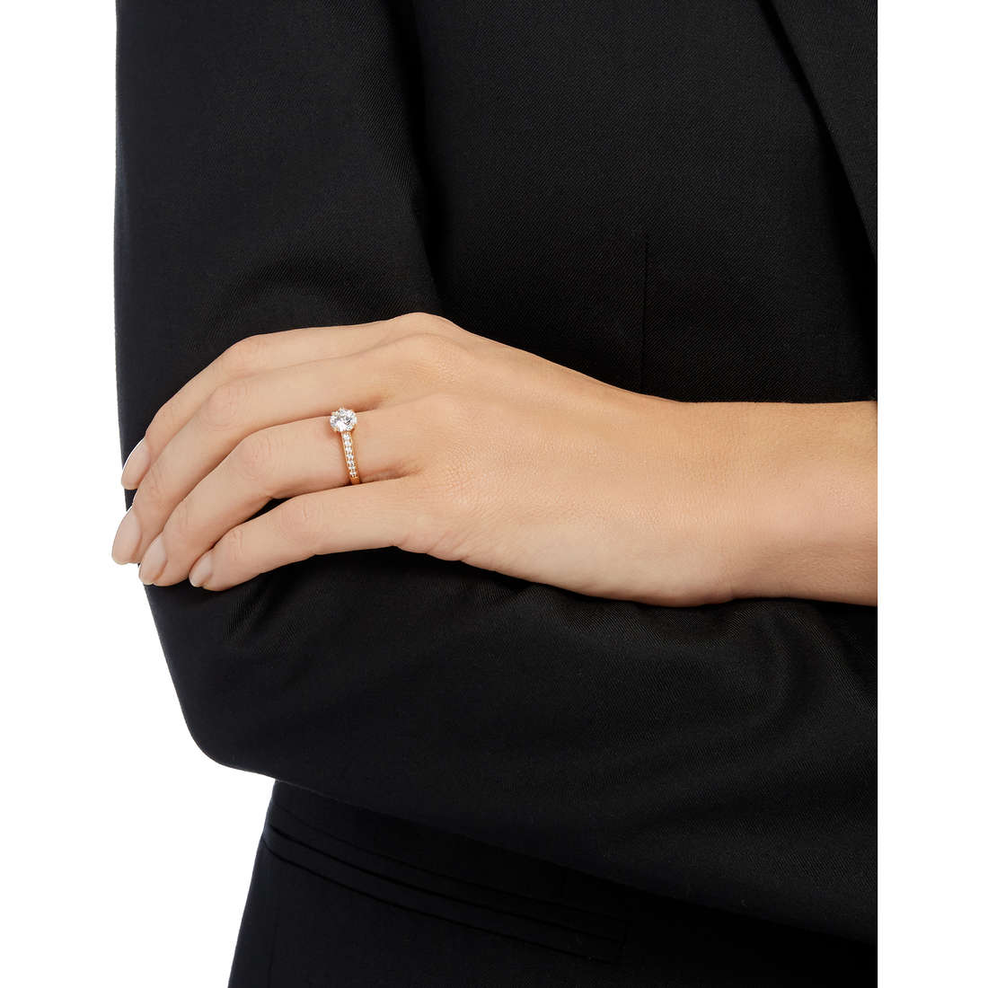 Swarovski anelli Attract donna 5184208 indosso
