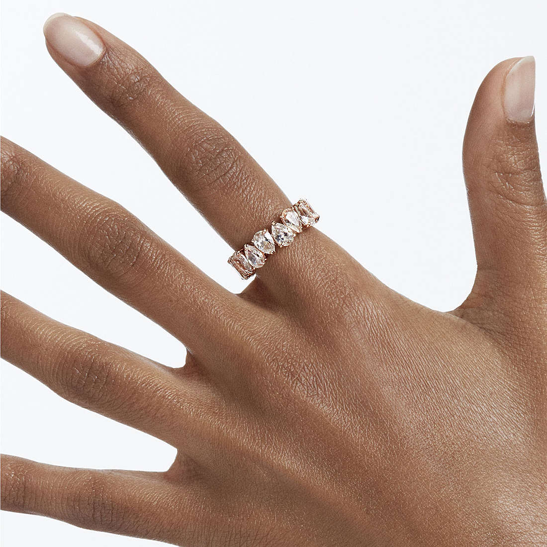 Swarovski anelli Vittore donna 5586162 indosso