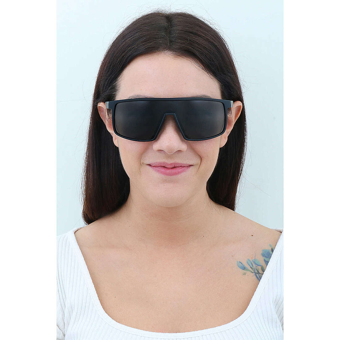adidas Originals occhiali da sole unisex SP00570002A indosso