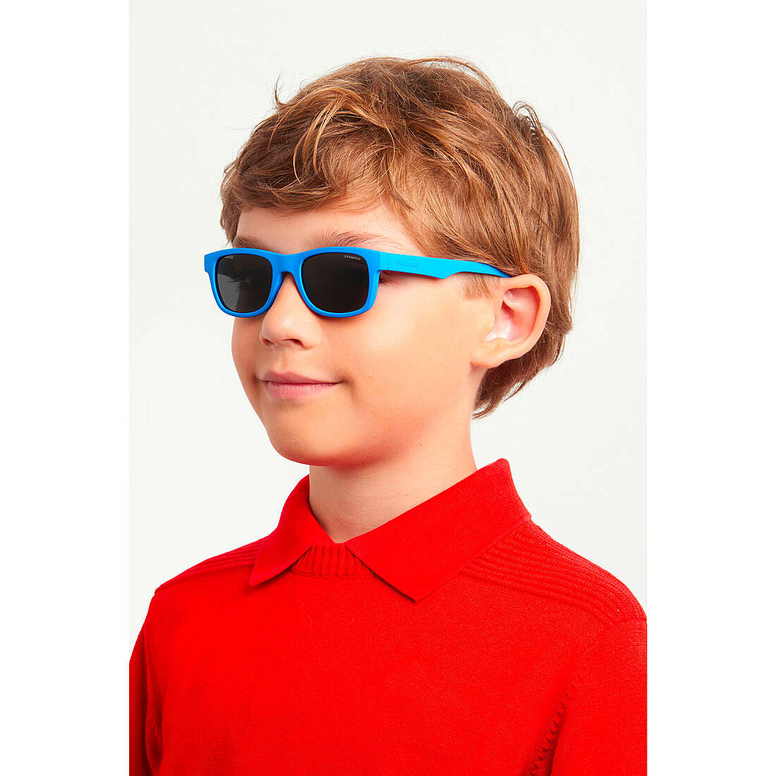 Polaroid occhiali da sole Kids bambino 201185PJP43M9 indosso