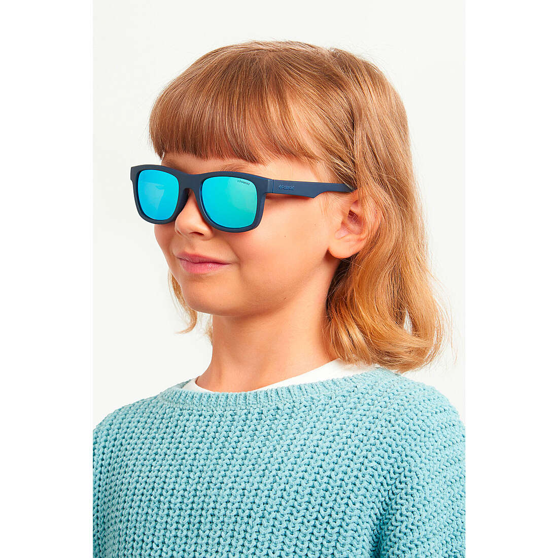 Polaroid occhiali da sole Kids bambino 233714CIW46JY indosso