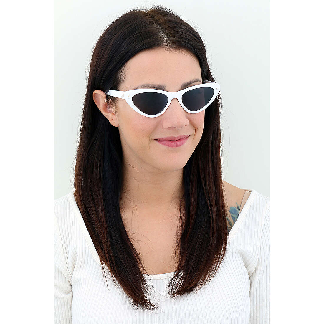 Chiara Ferragni occhiali da sole donna 204963VK653IR indosso