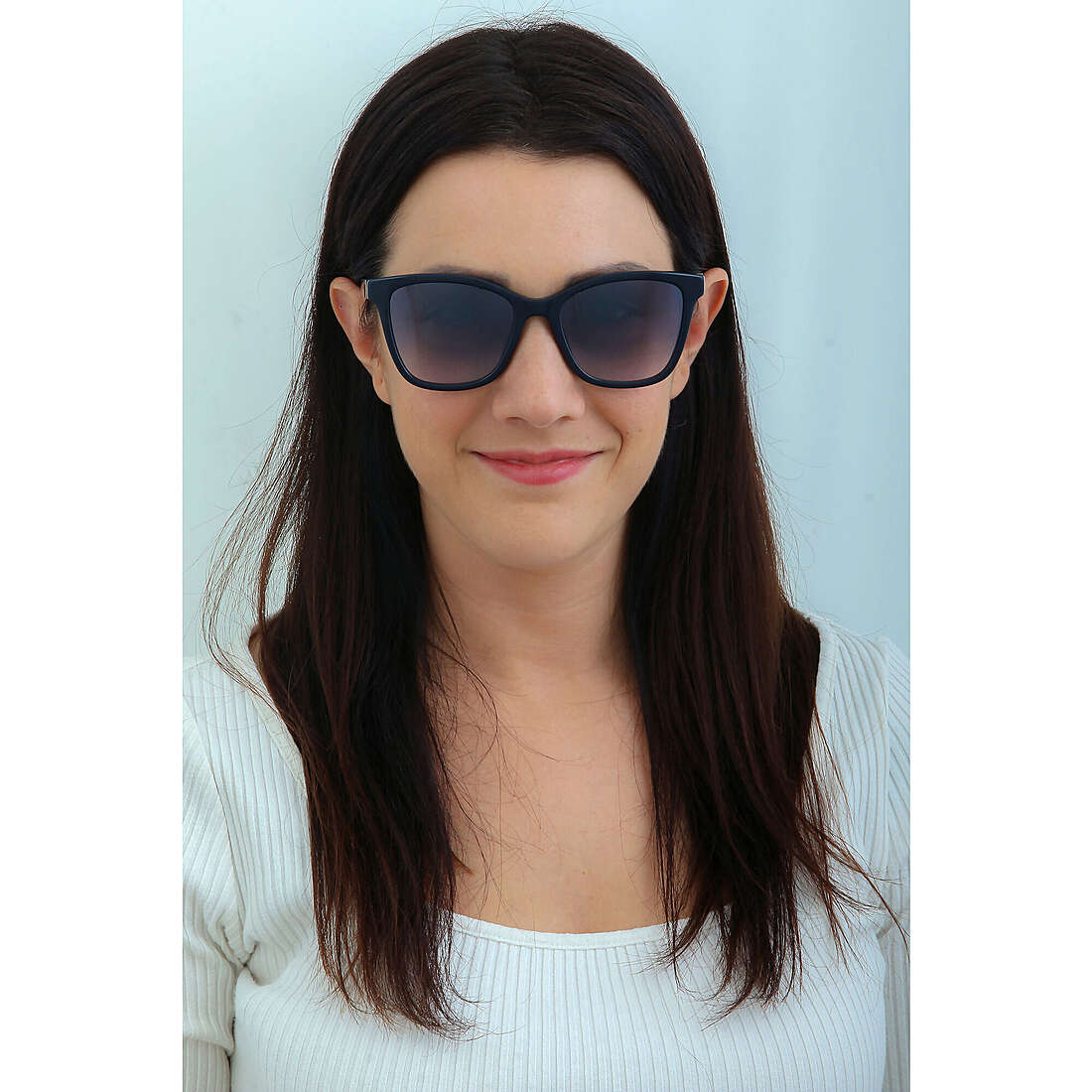 Nina Ricci occhiali da sole donna SNR3570D82 indosso