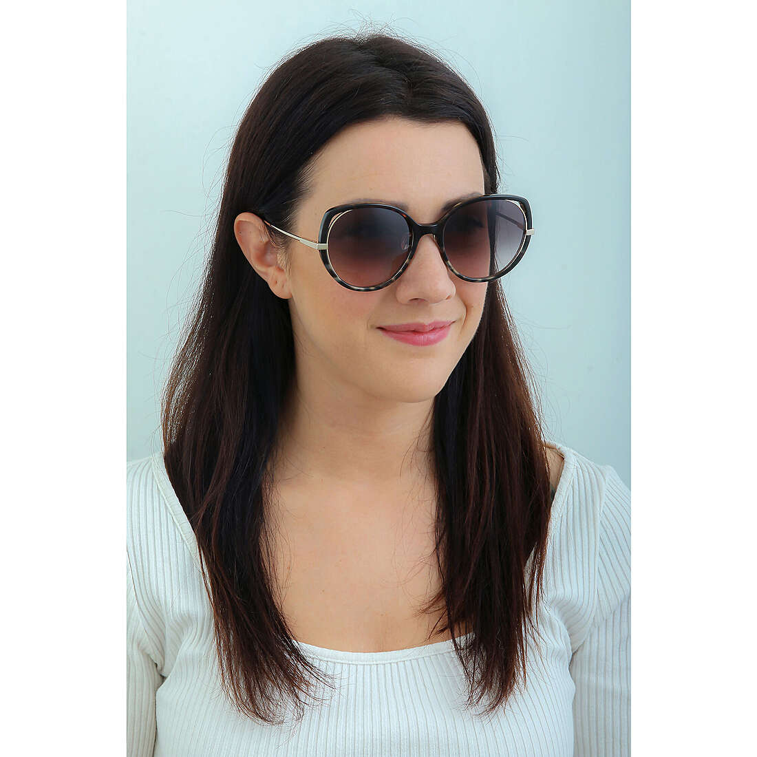 Nina Ricci occhiali da sole donna SNR36203KU indosso