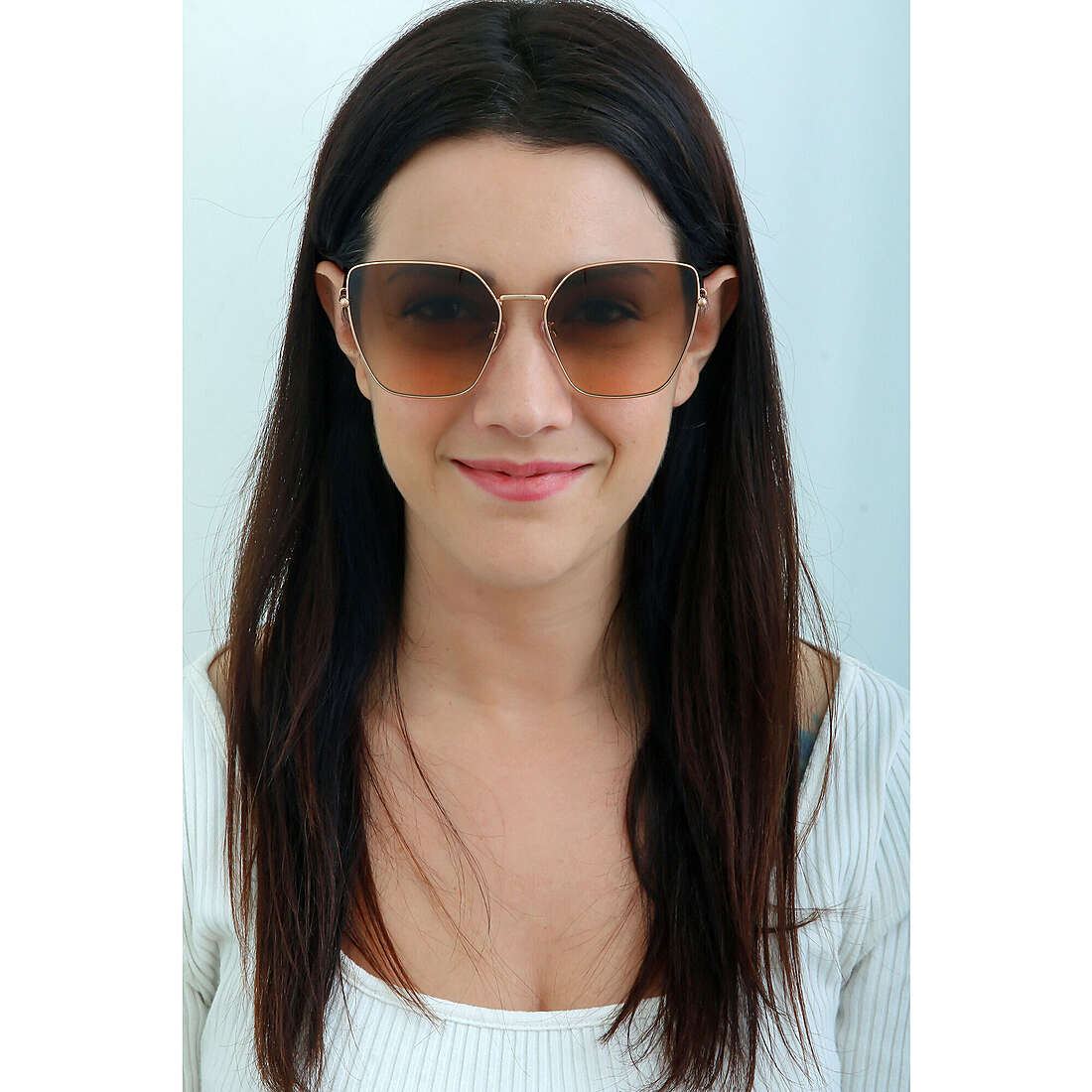 Twinset occhiali da sole donna STW0235908FC indosso