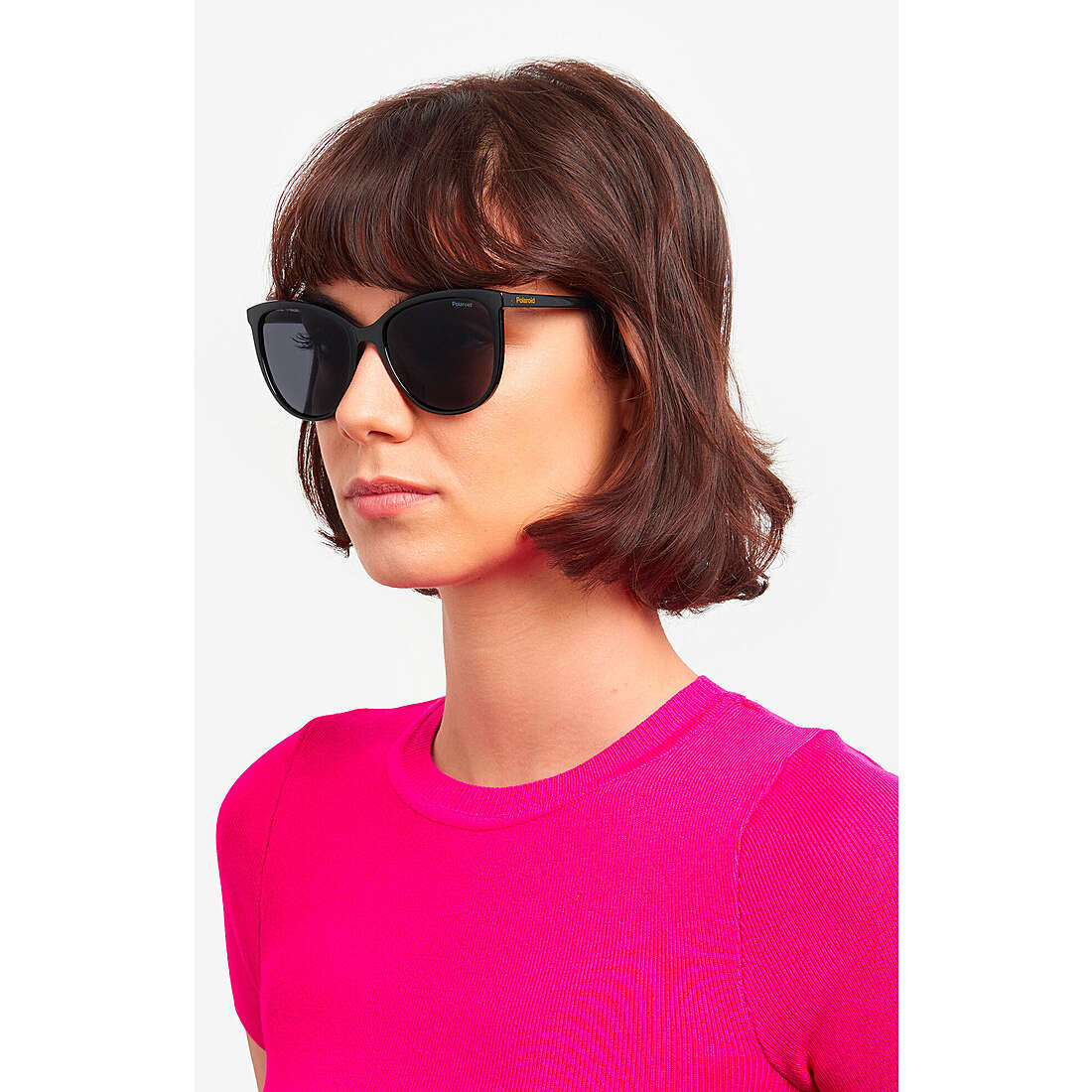 Polaroid occhiali da sole Essential donna 20569980755M9 indosso