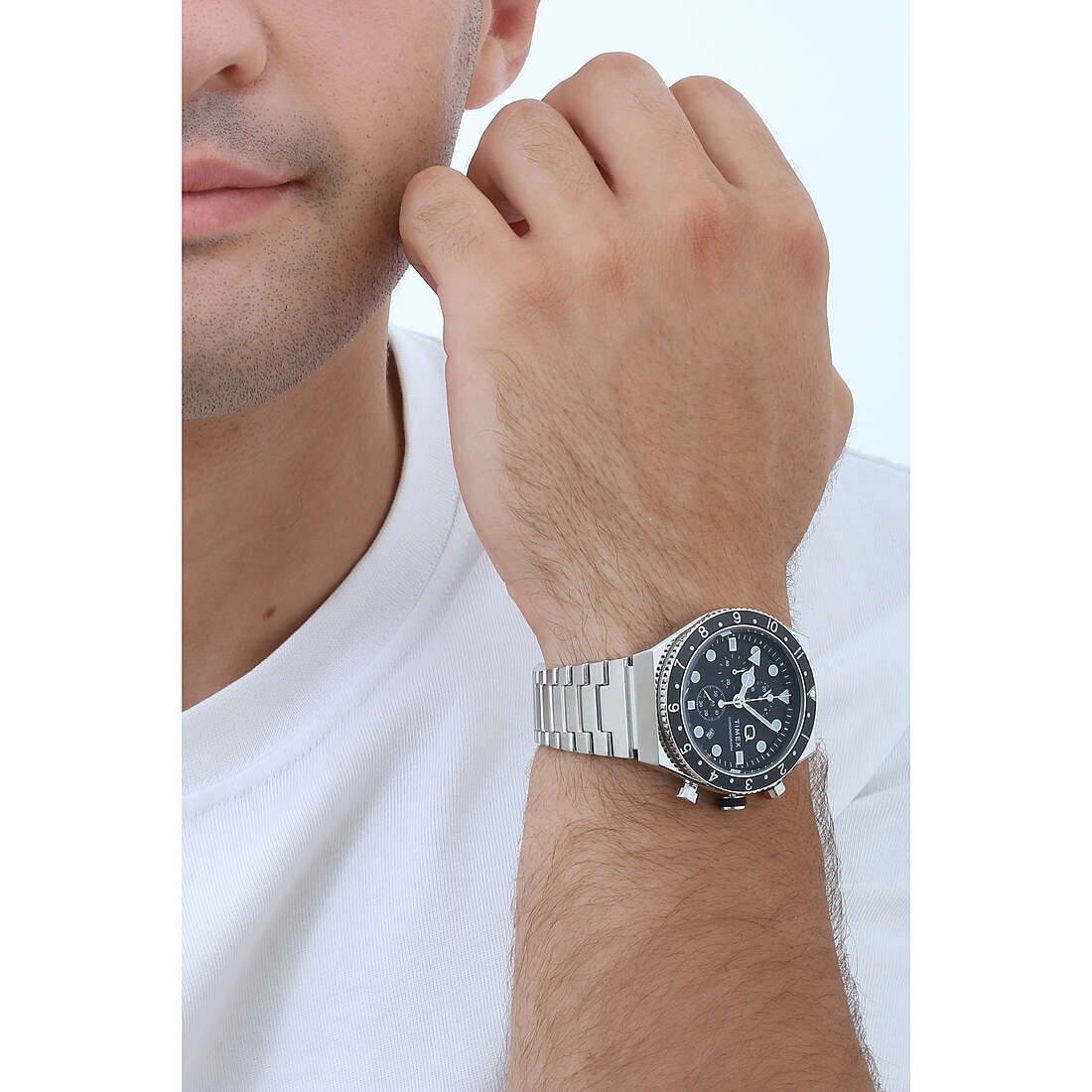 Timex cronografi uomo TW2V69800 indosso