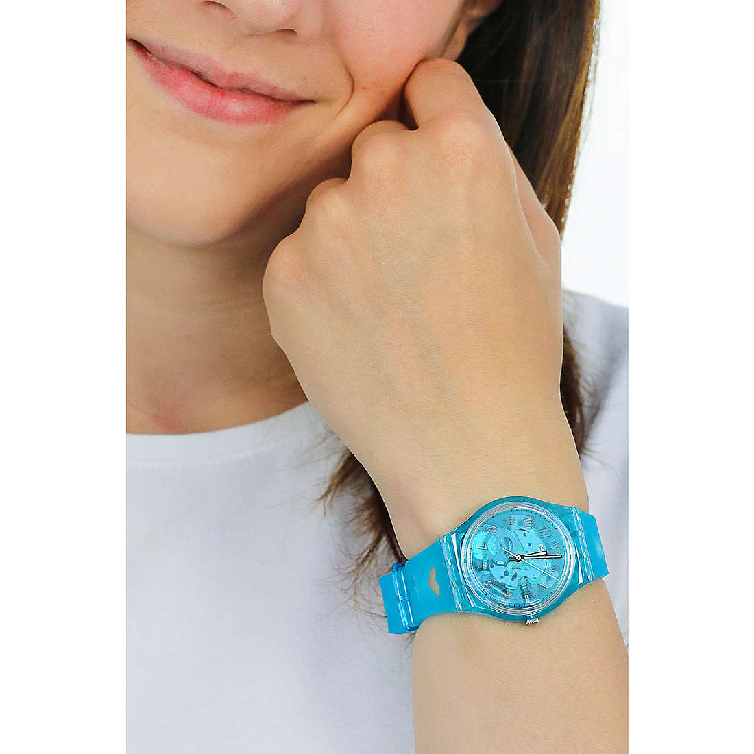 Swatch solo tempo Mother'S Day donna GZ353 indosso