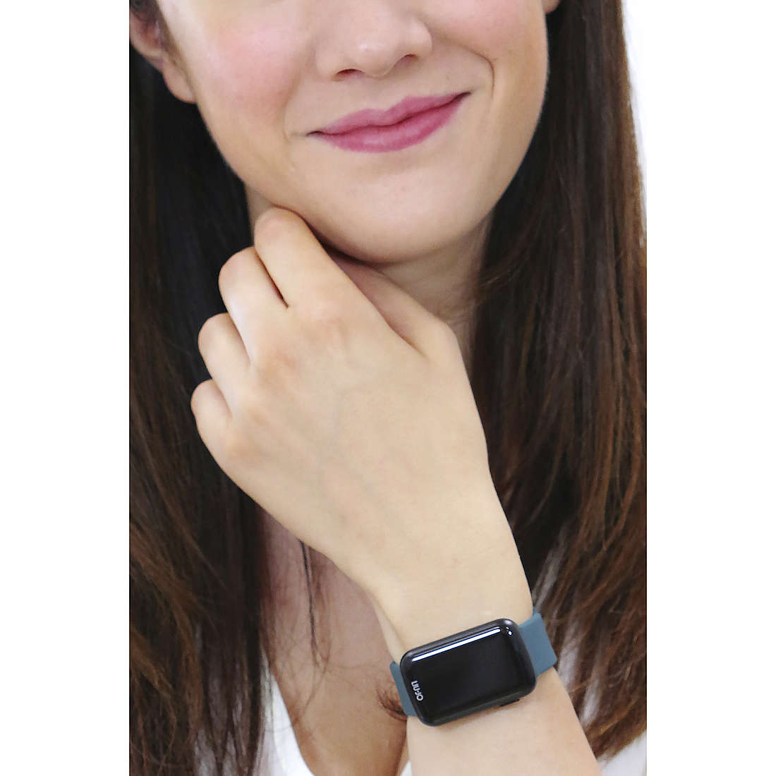 Liujo Smartwatches Smartwatch Fit donna SWLJ035 indosso
