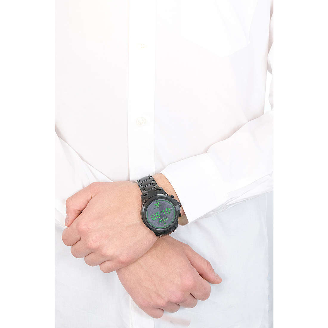 Emporio Armani Smartwatches uomo ART5002 indosso