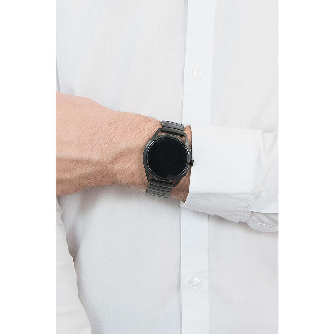 Emporio Armani Smartwatches uomo ART5007 indosso