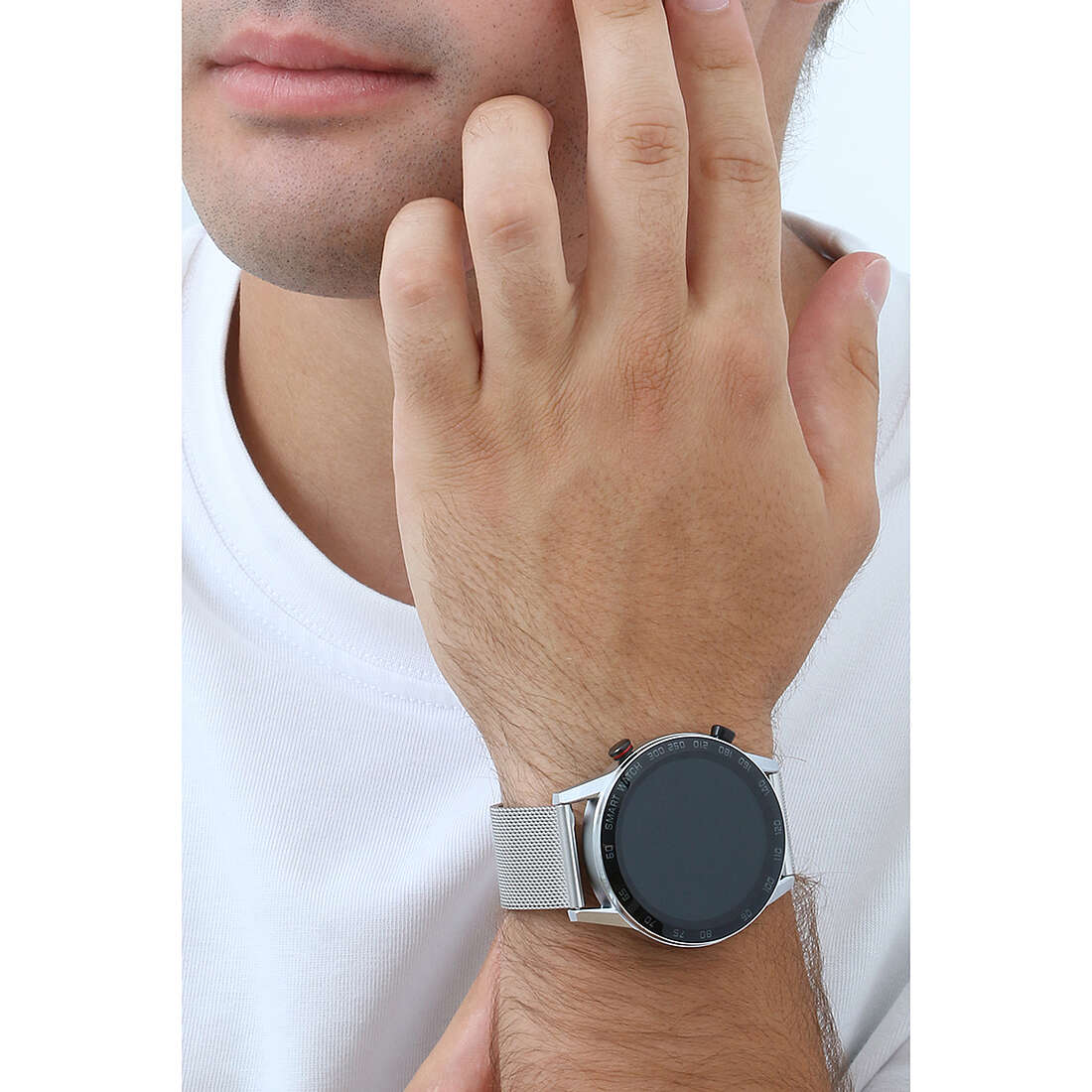 Lotus Smartwatches Smartwatch uomo 50017/1 indosso