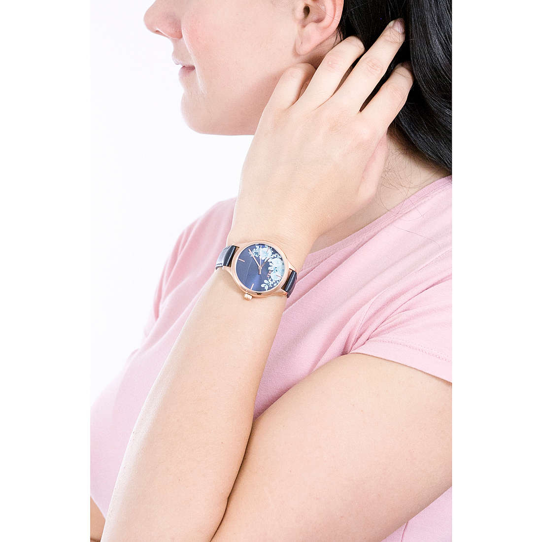 Timex solo tempo Crystal Bloom donna TW2R66700 indosso