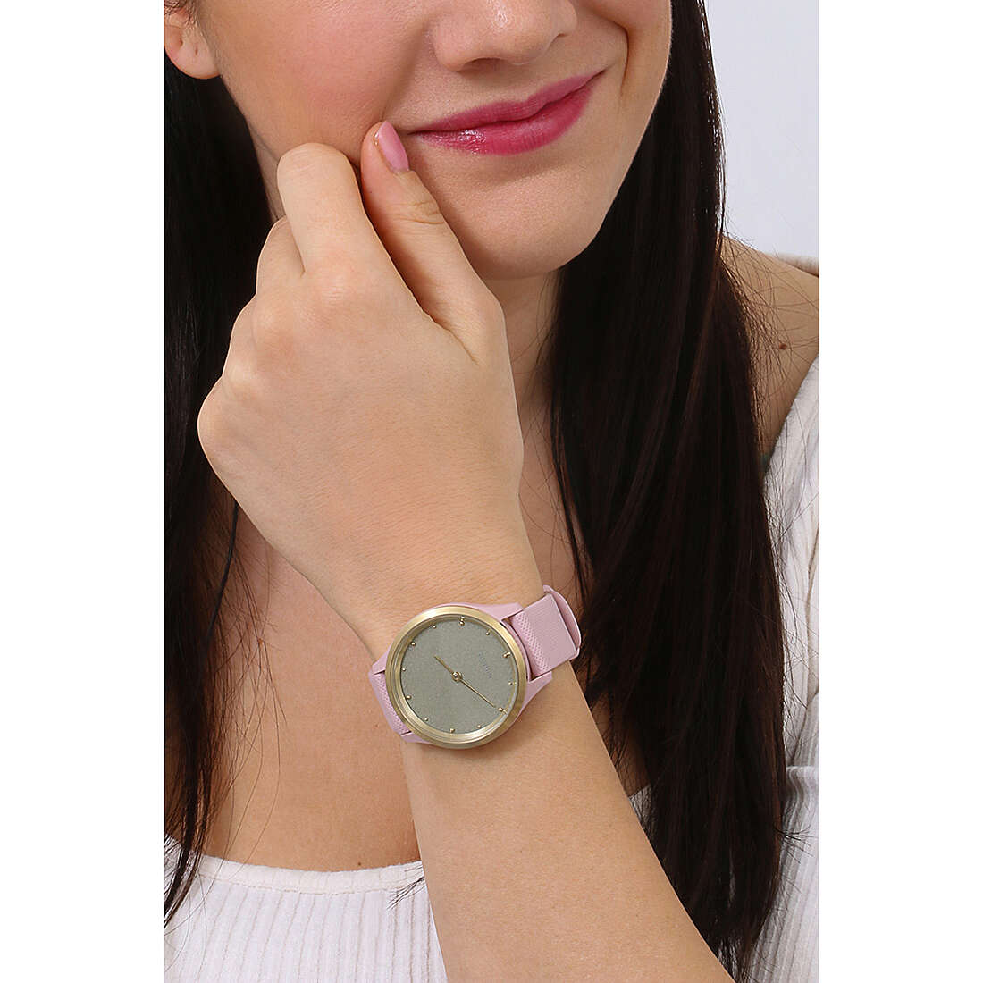 Garmin Smartwatches Vivomove donna 010-02238-01 indosso